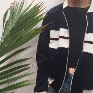 Brandy Melville bomber